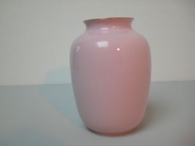 Small pink Art Deco vase - Metzler & Ortloff